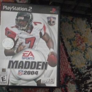 Madden NFL 2004 for PlayStation 2 - Black